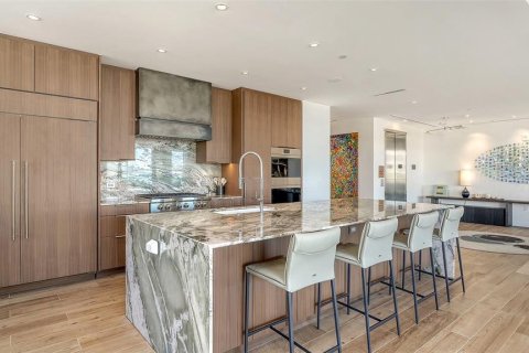 Copropriété à vendre à Longboat Key, Floride: 3 chambres, 461.45 m2 № 2398529 - photo 19