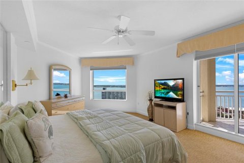 Condo in Clearwater, Florida, 2 bedrooms  № 1877081 - photo 13