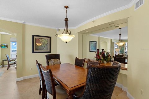 Condo in Clearwater, Florida, 2 bedrooms  № 1877081 - photo 10