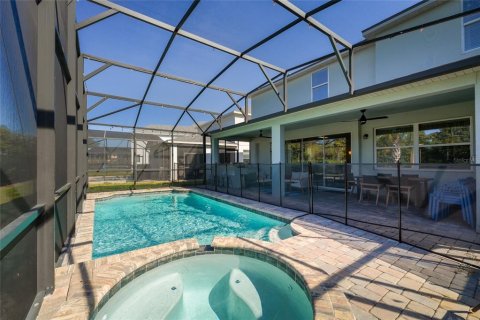 House in Kissimmee, Florida 9 bedrooms, 405.33 sq.m. № 2099559 - photo 25