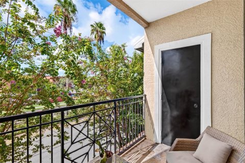 Condo in Tampa, Florida, 1 bedroom  № 2377921 - photo 20