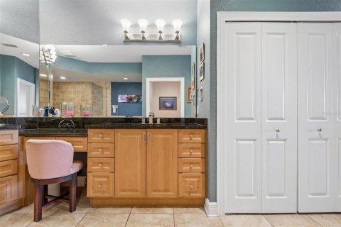Condo in Apollo Beach, Florida, 4 bedrooms  № 2149443 - photo 19