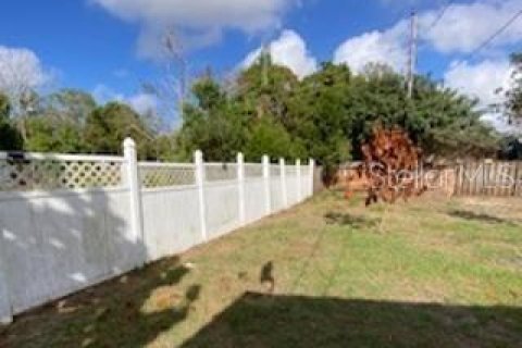 House in Sebring, Florida 2 bedrooms, 128.21 sq.m. № 2234303 - photo 9