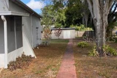 House in Sebring, Florida 2 bedrooms, 128.21 sq.m. № 2234303 - photo 8