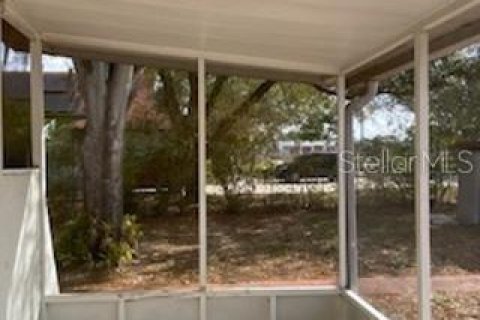 House in Sebring, Florida 2 bedrooms, 128.21 sq.m. № 2234303 - photo 6