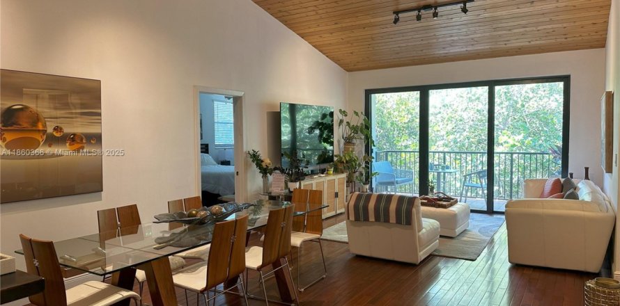 Condo in Key Biscayne, Florida, 2 bedrooms  № 1890374