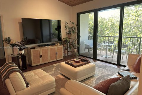 Condo in Key Biscayne, Florida, 2 bedrooms  № 1890374 - photo 13