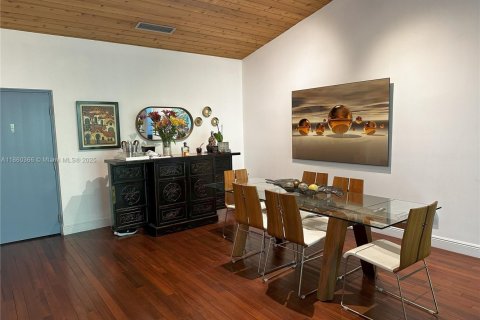 Condo in Key Biscayne, Florida, 2 bedrooms  № 1890374 - photo 8