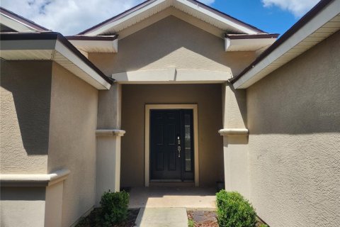 House in Ocala, Florida 4 bedrooms, 170.01 sq.m. № 1898705 - photo 2