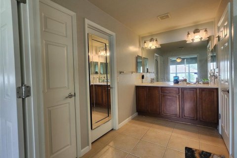 House in Ocala, Florida 4 bedrooms, 170.01 sq.m. № 1898705 - photo 9