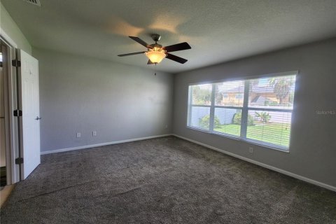 House in Ocala, Florida 4 bedrooms, 170.01 sq.m. № 1898705 - photo 8