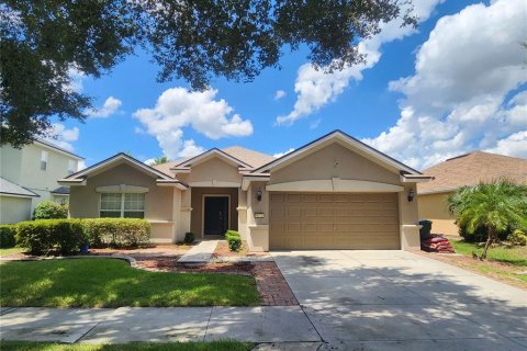 House in Ocala, Florida 4 bedrooms, 170.01 sq.m. № 1898705 - photo 1