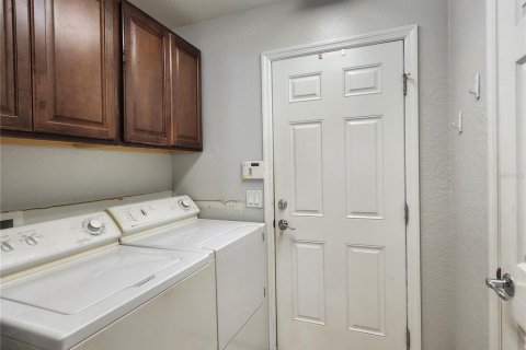House in Ocala, Florida 4 bedrooms, 170.01 sq.m. № 1898705 - photo 17