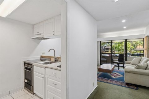 Купить кондоминиум в Палм-Харбор, Флорида 3 комнаты, 49.24м2, № 2220902 - фото 3