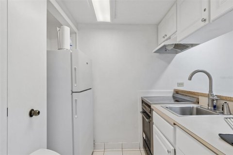 Купить кондоминиум в Палм-Харбор, Флорида 3 комнаты, 49.24м2, № 2220902 - фото 5