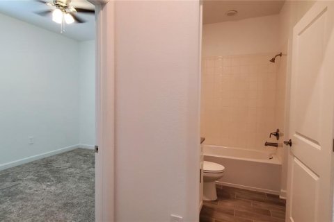 Villa ou maison à vendre à Kissimmee, Floride: 4 chambres, 198.16 m2 № 2148050 - photo 8