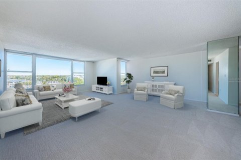 Condo in Dunedin, Florida, 2 bedrooms № 2429634 - photo 2