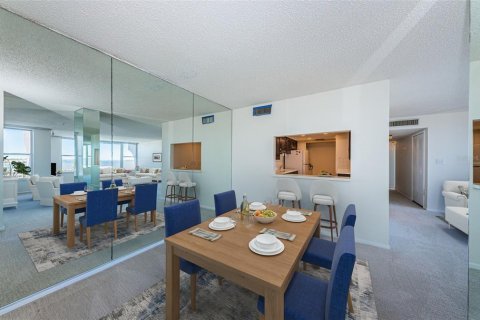 Condo in Dunedin, Florida, 2 bedrooms № 2429634 - photo 5