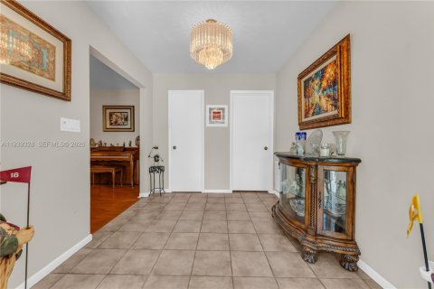 Casa en venta en Palmetto Bay, Florida, 4 dormitorios, 238.02 m2 № 2006439 - foto 8