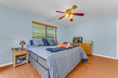 Casa en venta en Palmetto Bay, Florida, 4 dormitorios, 238.02 m2 № 2006439 - foto 28