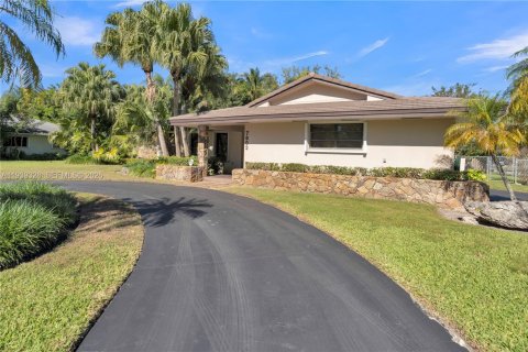 Casa en venta en Palmetto Bay, Florida, 4 dormitorios, 238.02 m2 № 2006439 - foto 3