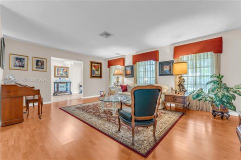 Casa en venta en Palmetto Bay, Florida, 4 dormitorios, 238.02 m2 № 2006439 - foto 10