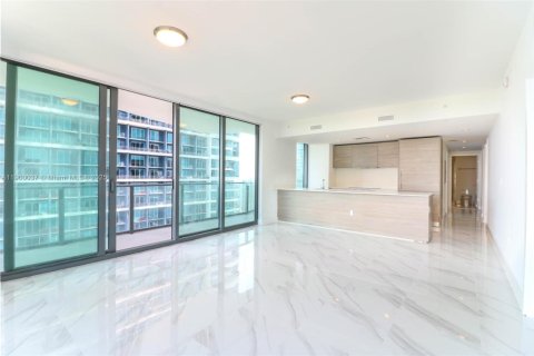 Condo in Miami, Florida, 3 bedrooms  № 1952633 - photo 13