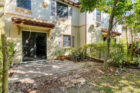 Townhouse in Coconut Creek, Florida 3 bedrooms, 136.19 sq.m. № 1825987 - photo 14