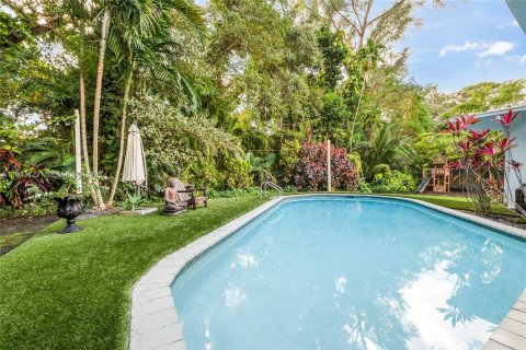 Villa ou maison à vendre à Miami, Floride: 4 chambres, 199.93 m2 № 1998669 - photo 23