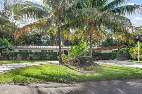 Villa ou maison à Miami, Floride 4 chambres, 199.93 m2 № 1998669