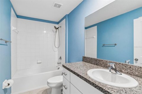 Villa ou maison à vendre à New Port Richey, Floride: 4 chambres, 179.86 m2 № 2330438 - photo 21