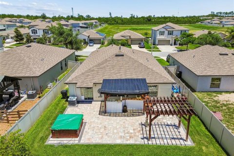 Villa ou maison à vendre à New Port Richey, Floride: 4 chambres, 179.86 m2 № 2330438 - photo 2