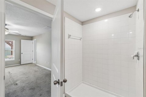 Villa ou maison à vendre à New Port Richey, Floride: 4 chambres, 179.86 m2 № 2330438 - photo 16