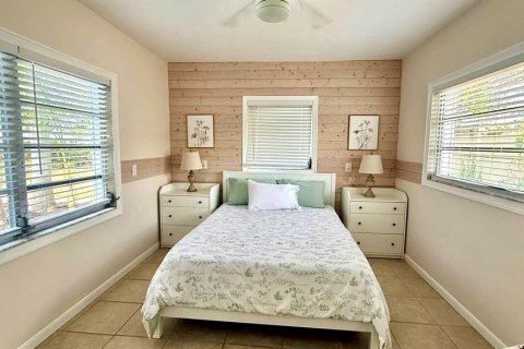 House in Bradenton, Florida 3 bedrooms, 190.73 sq.m. № 2259262 - photo 27