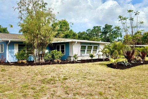 House in Bradenton, Florida 3 bedrooms, 190.73 sq.m. № 2259262 - photo 30