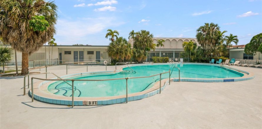 Condo à Lauderhill, Floride, 1 chambre № 1231327