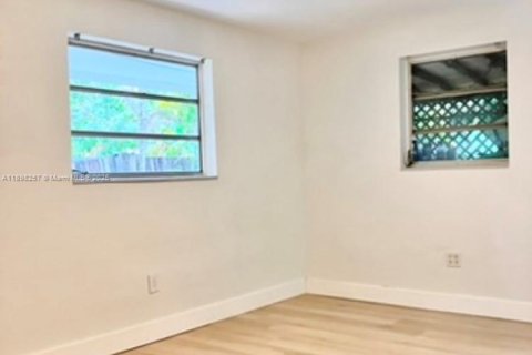 Duplex in Miami, Florida 2 bedrooms, 74.32 sq.m. № 1949450 - photo 6
