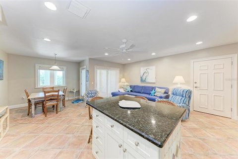 Studio in the Condo in Anna Maria, Florida № 2142634 - photo 15