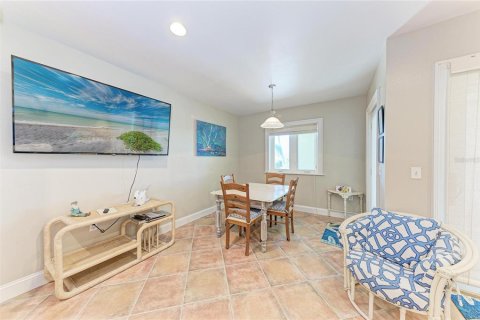 Studio in the Condo in Anna Maria, Florida № 2142634 - photo 16