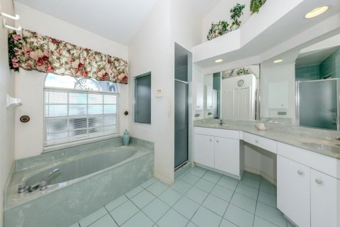 House in Venice, Florida 3 bedrooms, 217.76 sq.m. № 1810404 - photo 12