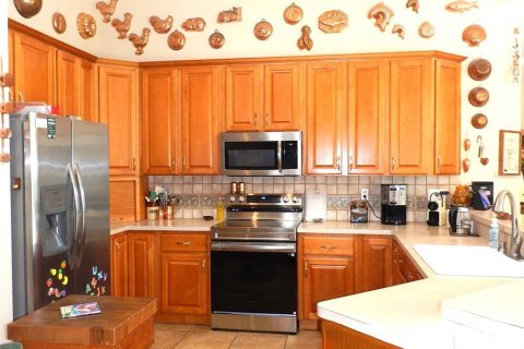 Villa ou maison à vendre à Melrose, Floride: 6 chambres, 411.09 m2 № 2287926 - photo 9