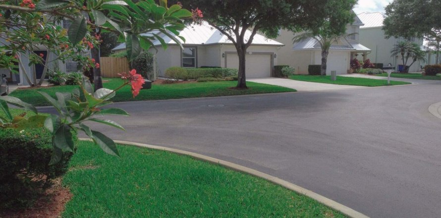 Casa en Palm City, Florida 3 dormitorios, 147.25 m2 № 1104336