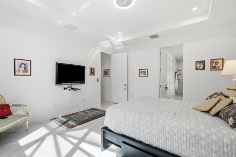 Casa en venta en Port St. Lucie, Florida, 3 dormitorios, 218.69 m2 № 2422197 - foto 17