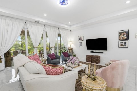 Casa en venta en Port St. Lucie, Florida, 3 dormitorios, 218.69 m2 № 2422197 - foto 14