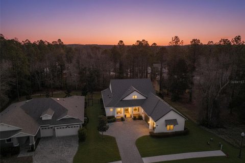 Casa en venta en Brooksville, Florida, 4 dormitorios, 256.22 m2 № 2142050 - foto 3