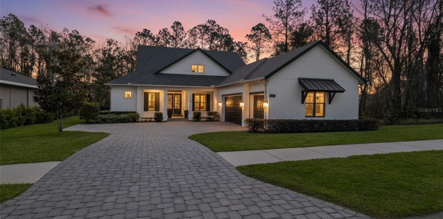 Casa en Brooksville, Florida 4 dormitorios, 256.22 m2 № 2142050