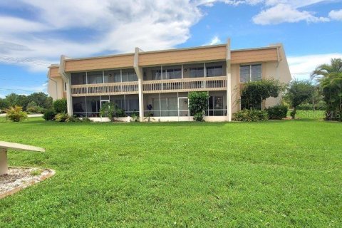 Condo in Punta Gorda, Florida, 2 bedrooms  № 1905172 - photo 20