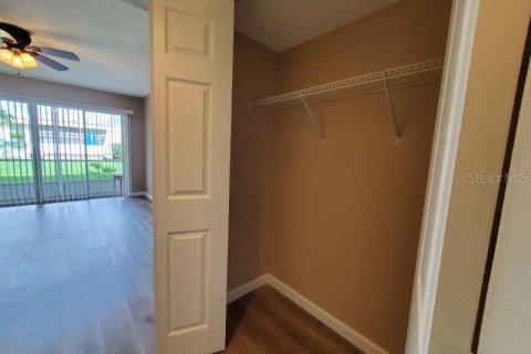 Condo in Punta Gorda, Florida, 2 bedrooms  № 1905172 - photo 13