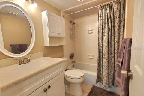 Condo in Punta Gorda, Florida, 2 bedrooms  № 1905172 - photo 16