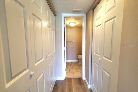 Condo in Punta Gorda, Florida, 2 bedrooms  № 1905172 - photo 9
